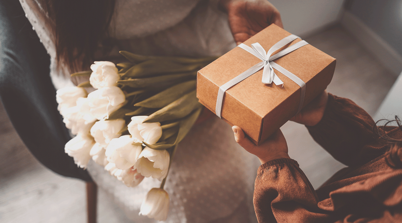 Sustainable Gifting, a gentle act of giving sustainable gifts wrapped with care and intention, celebrating meaningful moments that last.